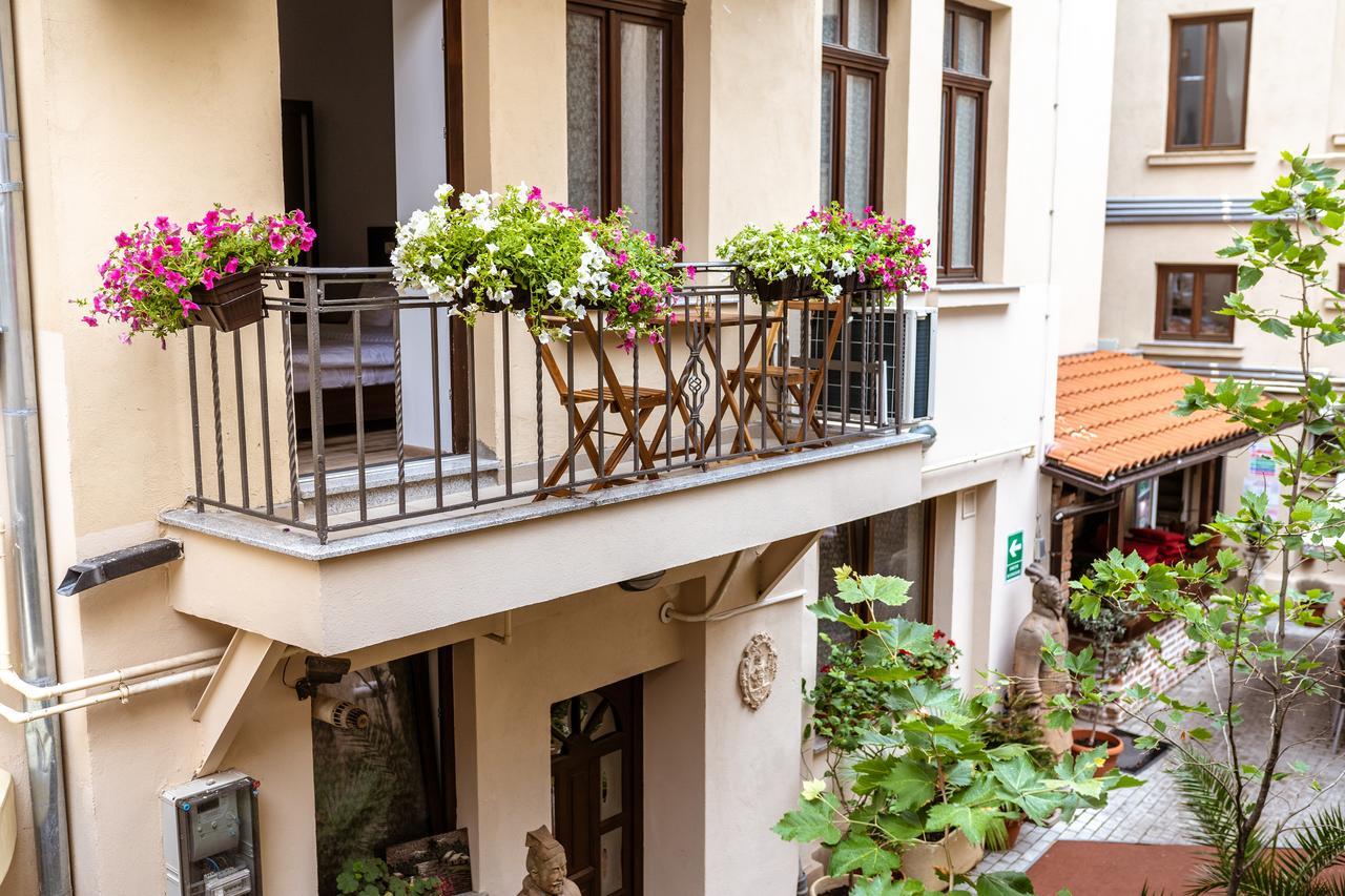Bucharest Boutique By Jullie Aparthotel Exteriör bild
