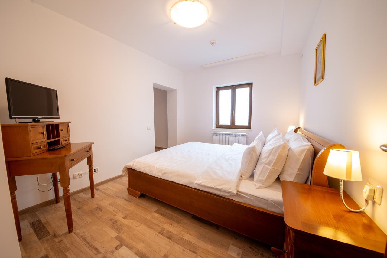 Bucharest Boutique By Jullie Aparthotel Exteriör bild